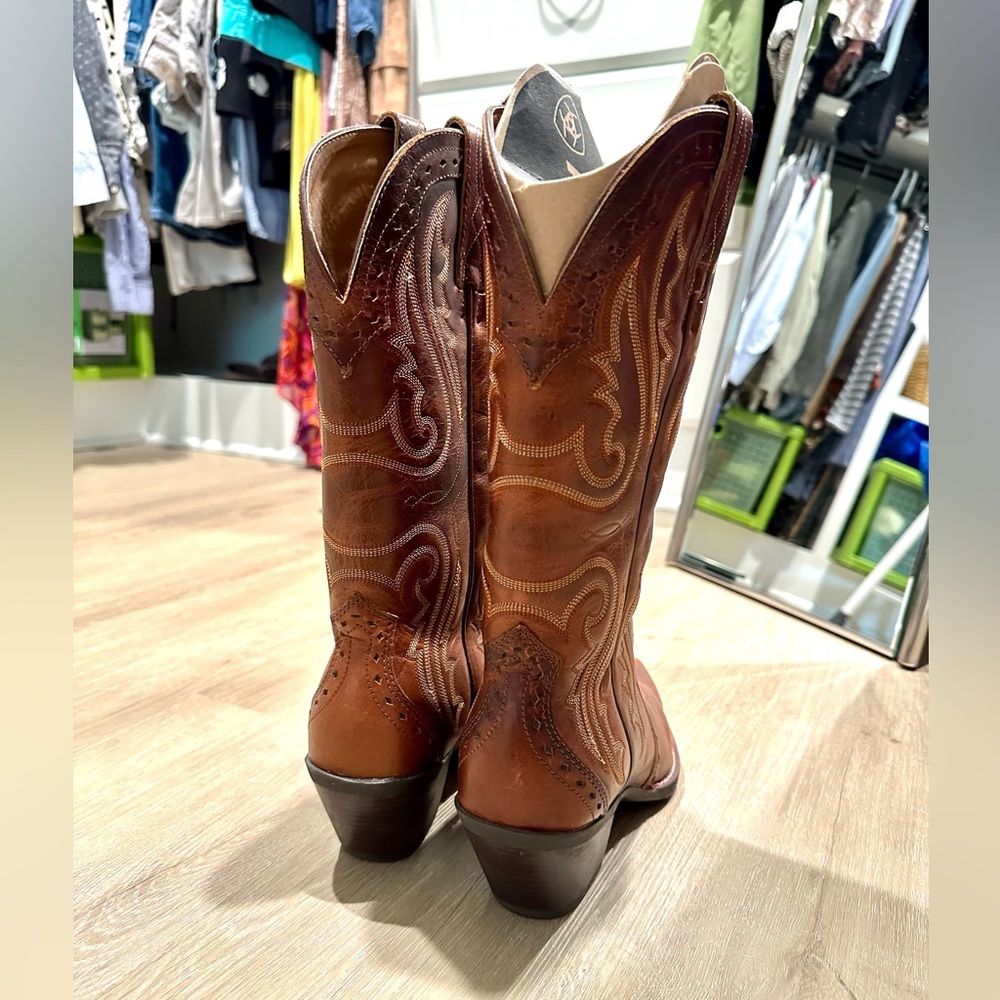 Ariat ATS women’s Heritage western boots